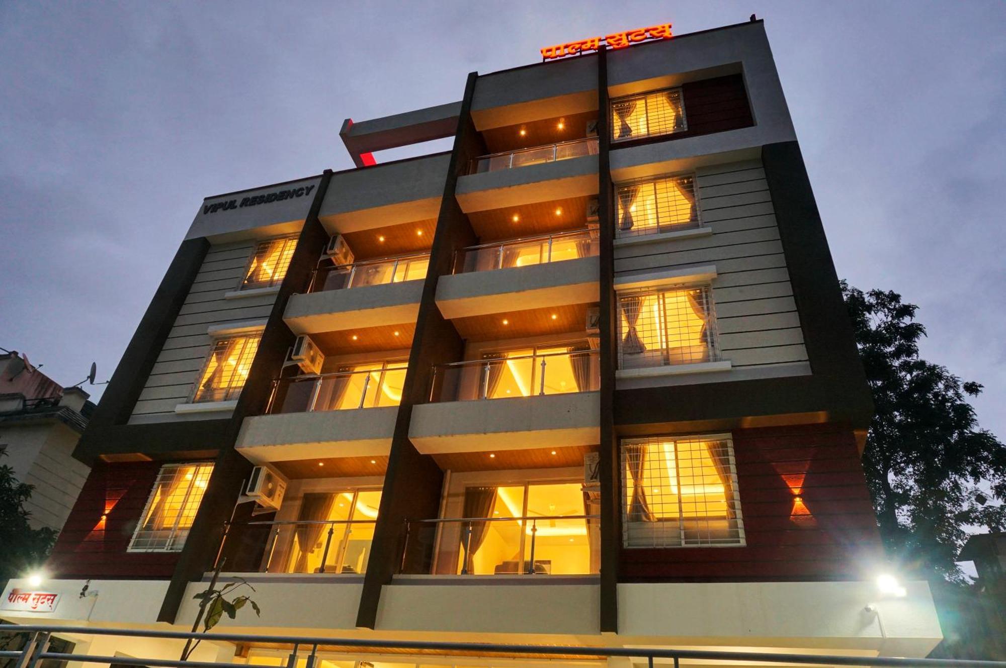 Palm Suites Baner- Indian Nationals Only Pune Bagian luar foto