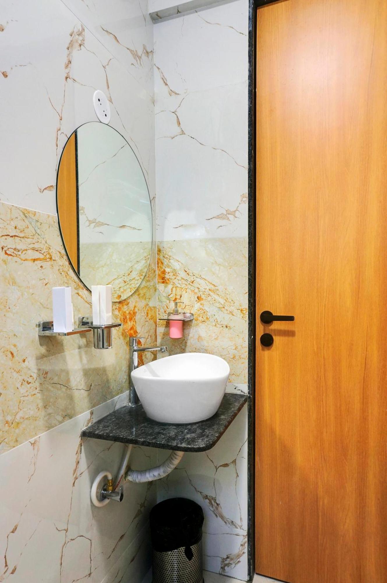 Palm Suites Baner- Indian Nationals Only Pune Bagian luar foto